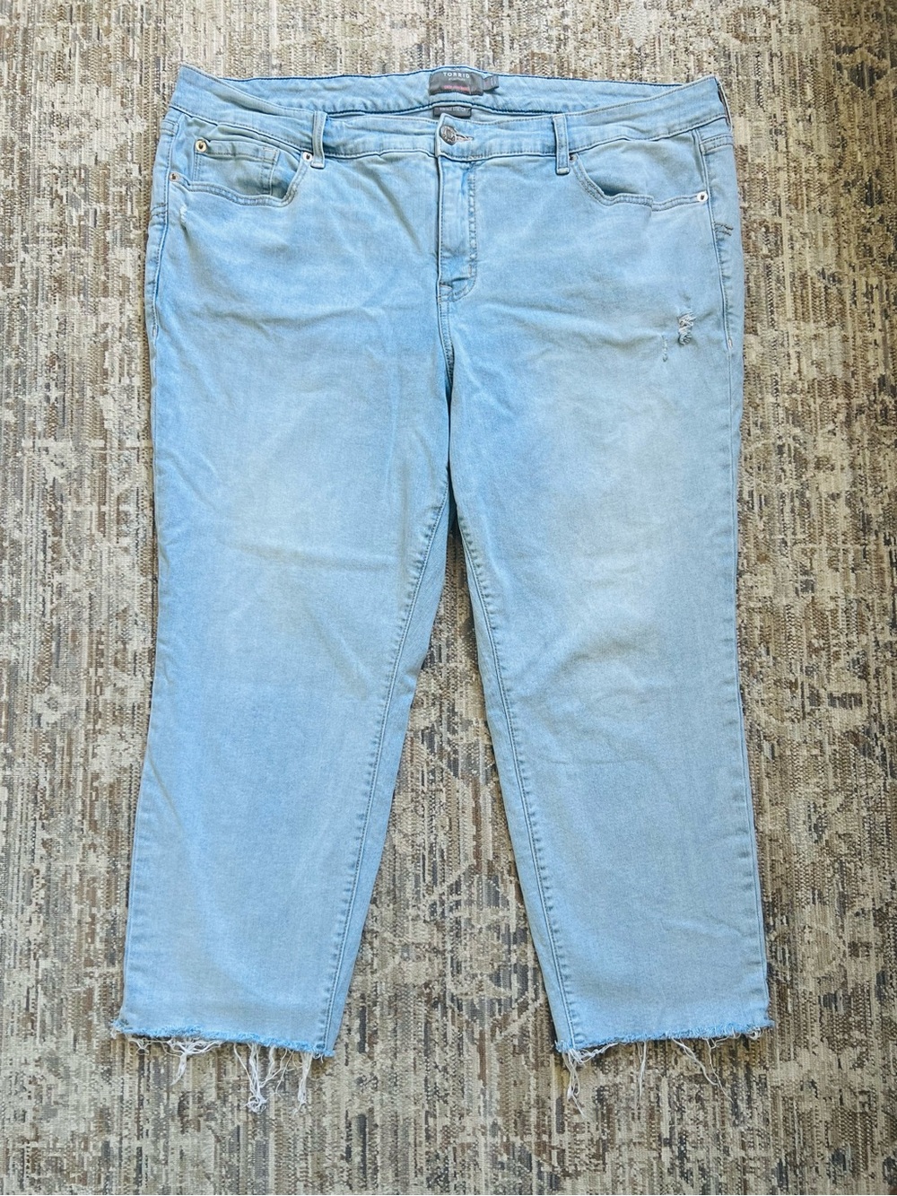 Torrid Light Blue Crop Boyfriend Jeans